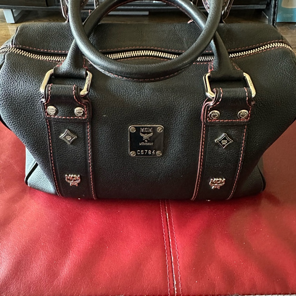 🖤♥️ MCM BOSTON BAG♥️🖤